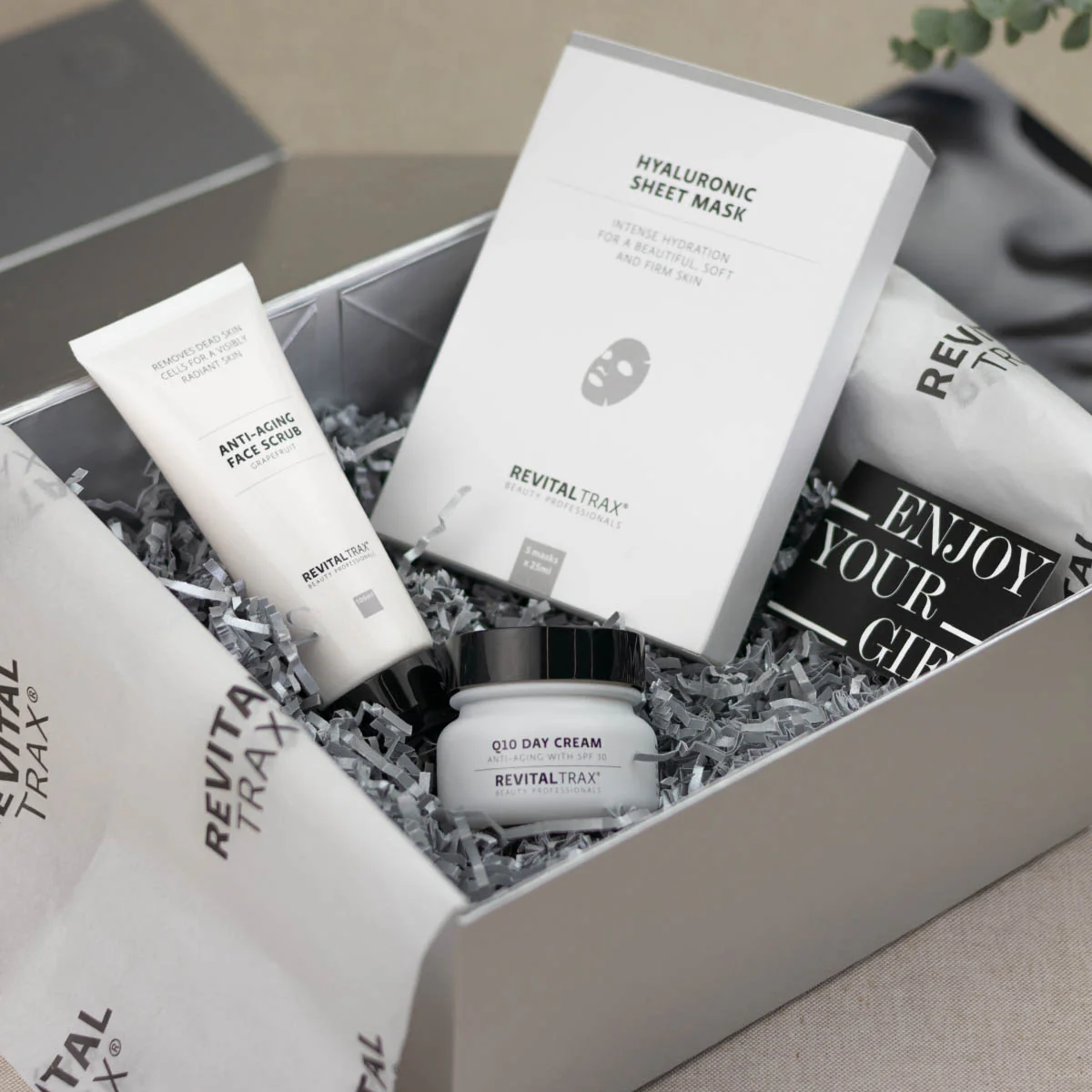 Glowing Skin Gift Box - Image 2